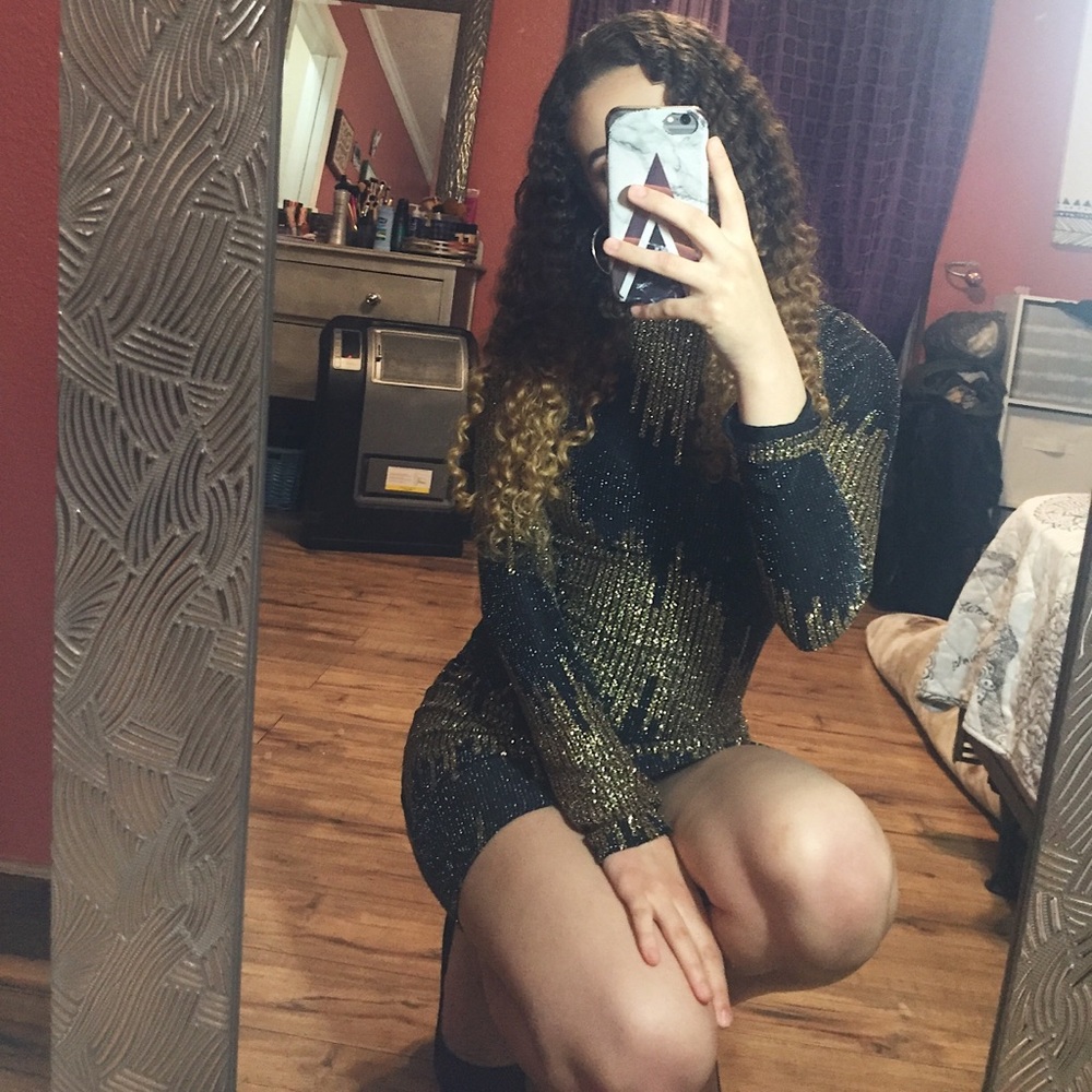 A’gaci long sleeve dress